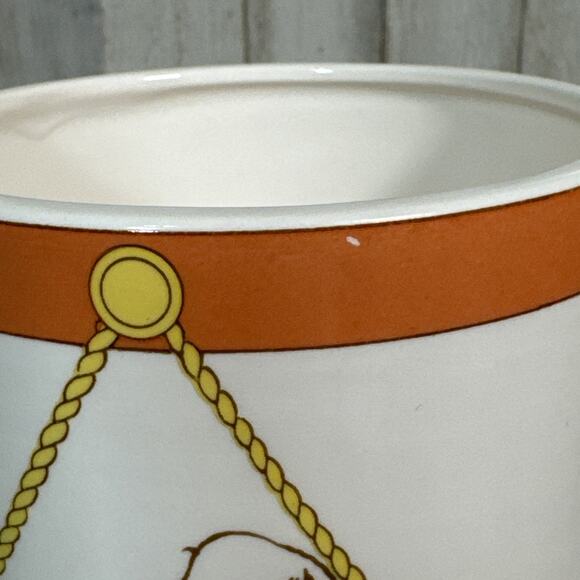 Vintage 1970’s Snoopy Peanuts Ceramic Drum Vase And Planter - Picture 6 of 12